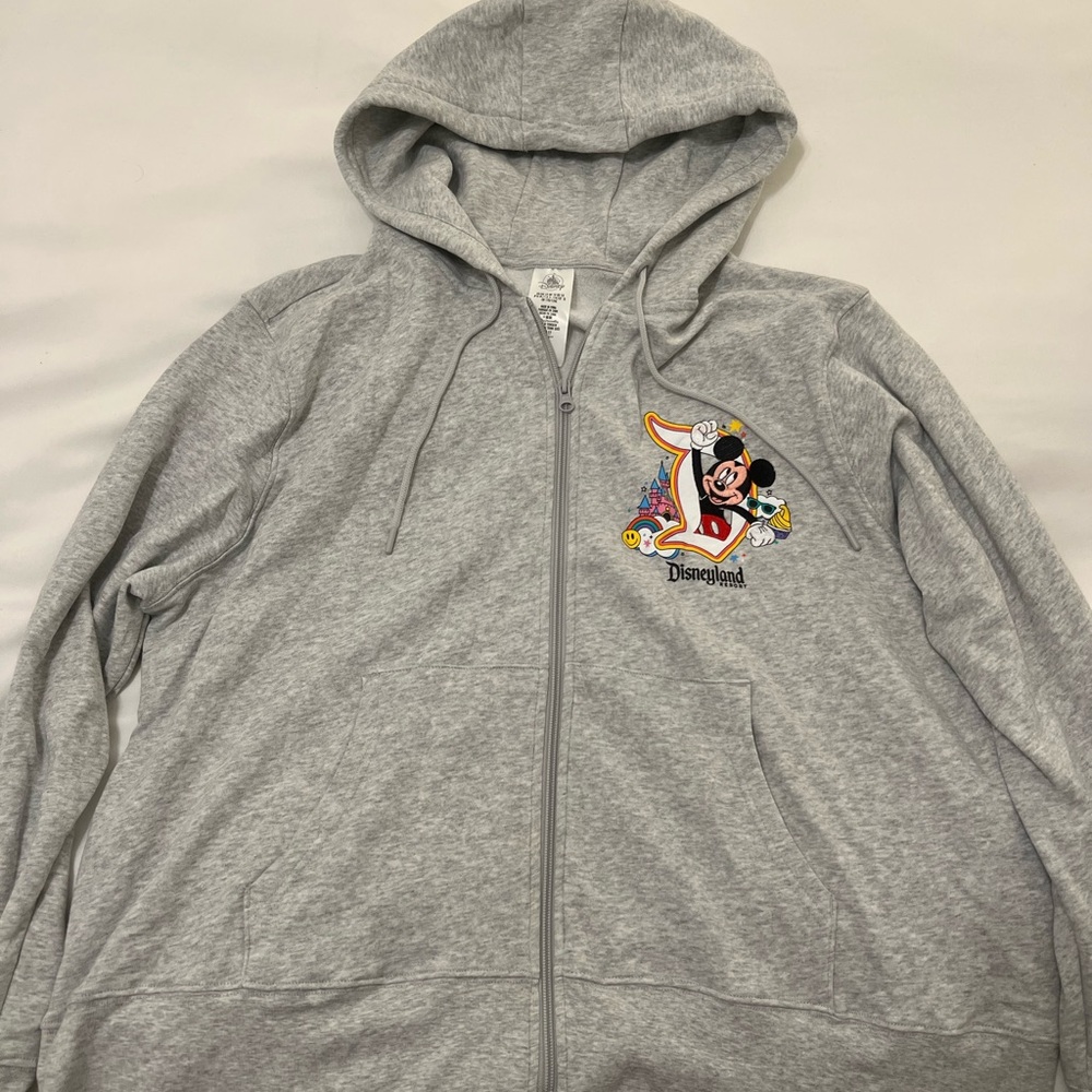 Embroidered Gray Disneyland Hoodie with Mickey Mouse Graphic